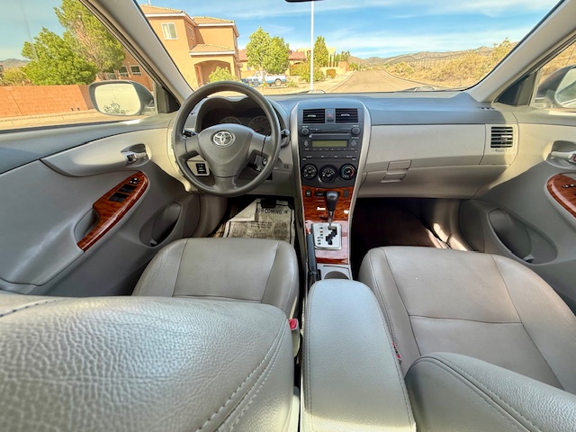 2009 Toyota Corolla XLE Sedan 4D
