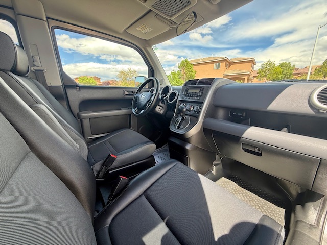 2005 Honda Element EX Sport Utility 4D