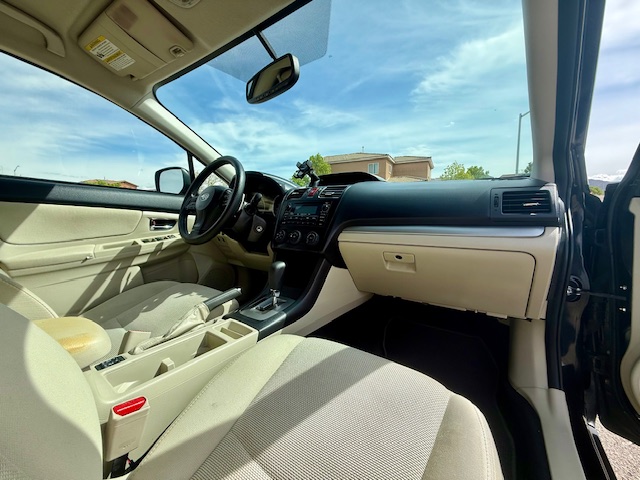 2013 Subaru Crosstrek 2.0i Premium Sport Utility 4D