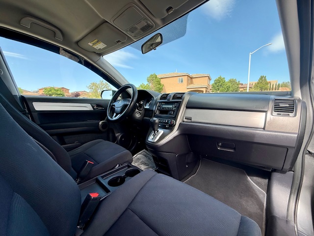 2010 Honda CR-V LX Sport Utility 4D
