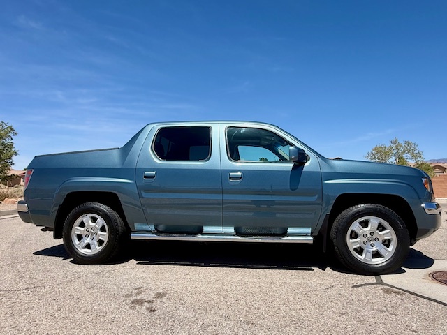 2008 Honda Ridgeline RTL Pickup 4D 5 ft