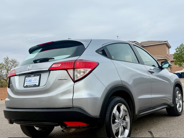 2020 Honda HR-V LX Sport Utility 4D AWD