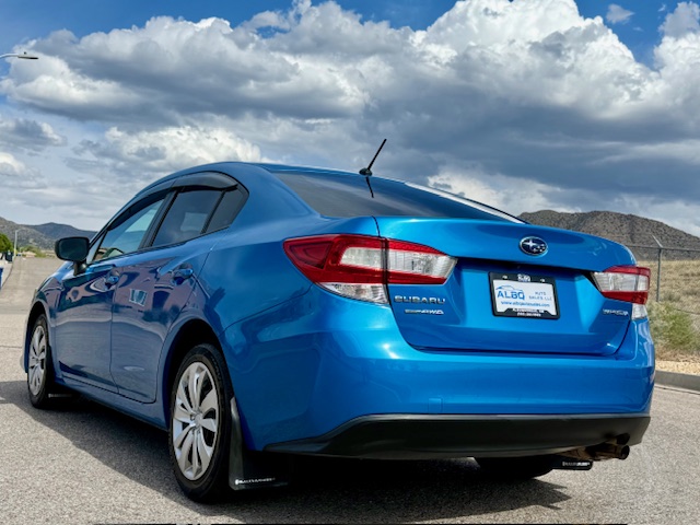2022 Subaru Impreza 2.0i Sedan 4D