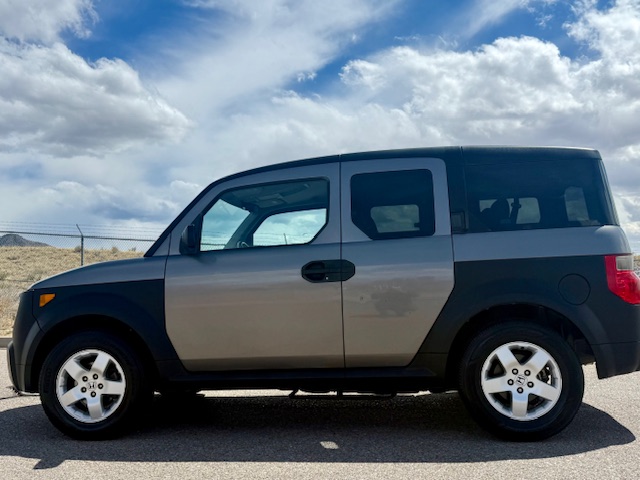 2005 Honda Element EX Sport Utility 4D