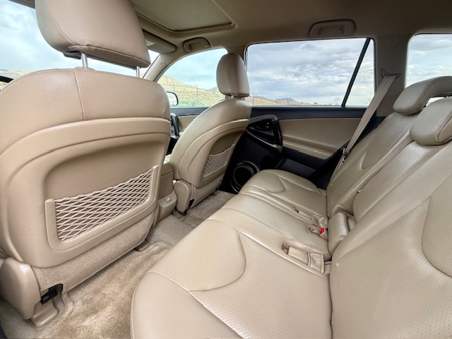 2010 Toyota RAV4 Limited Sport Utility 4D