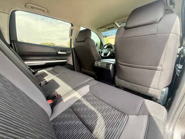 2017 Toyota Tundra CrewMax SR5 Pickup 4D 5 1/2 ft