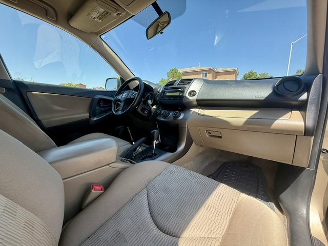 2012 Toyota RAV4 LE Sport Utility 4D