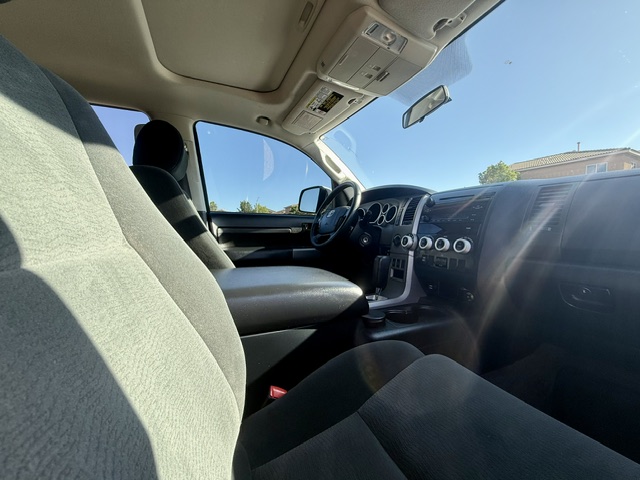 2012 Toyota Sequoia SR5 Sport Utility 4D