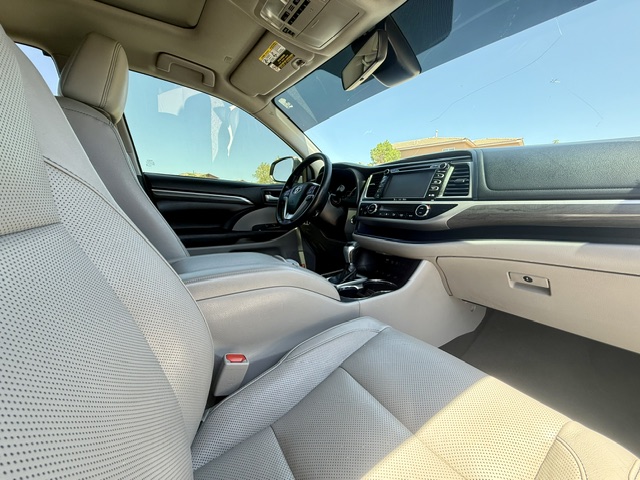 2018 Toyota Highlander Limited Sport Utility 4D