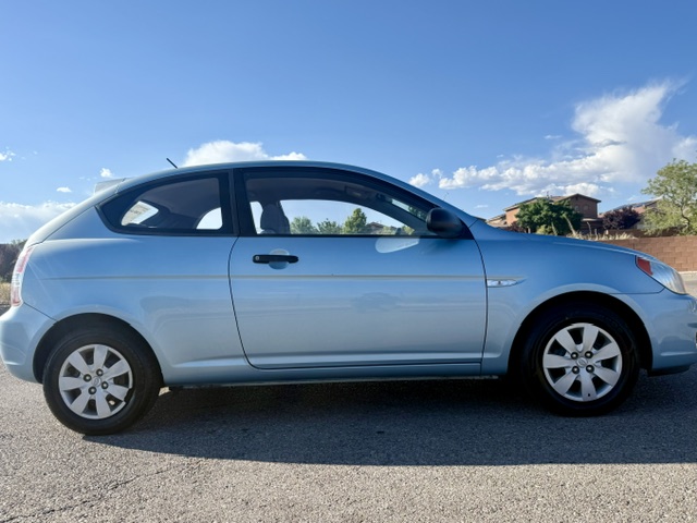 2008 Hyundai Accent GS Hatchback 2D