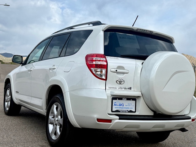 2010 Toyota RAV4 Limited Sport Utility 4D