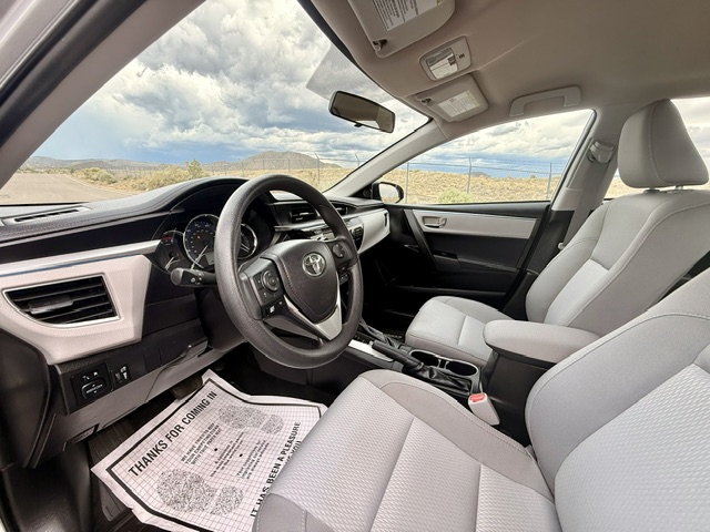 2015 Toyota Corolla LE Sedan 4D