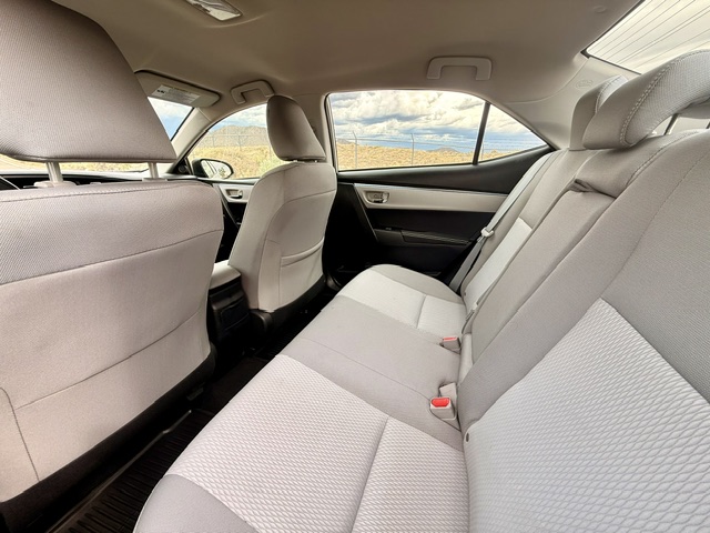 2015 Toyota Corolla LE Sedan 4D