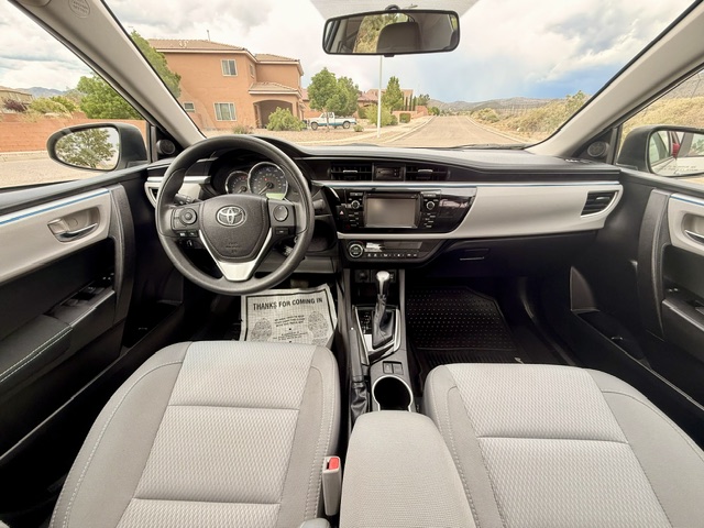 2015 Toyota Corolla LE Sedan 4D