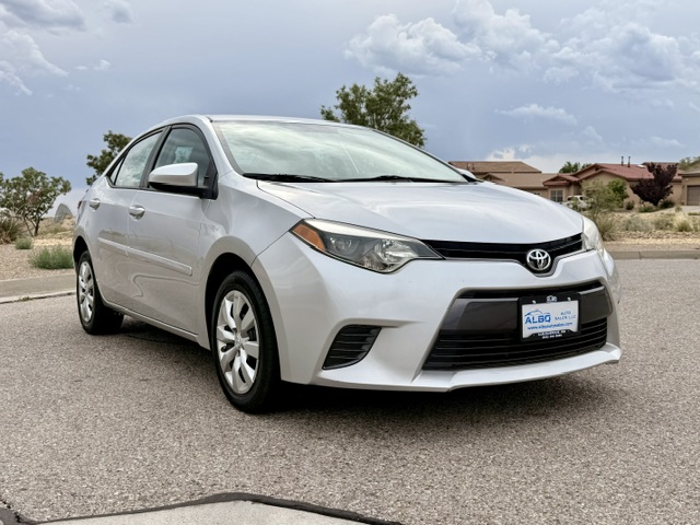 2015 Toyota Corolla LE Sedan 4D
