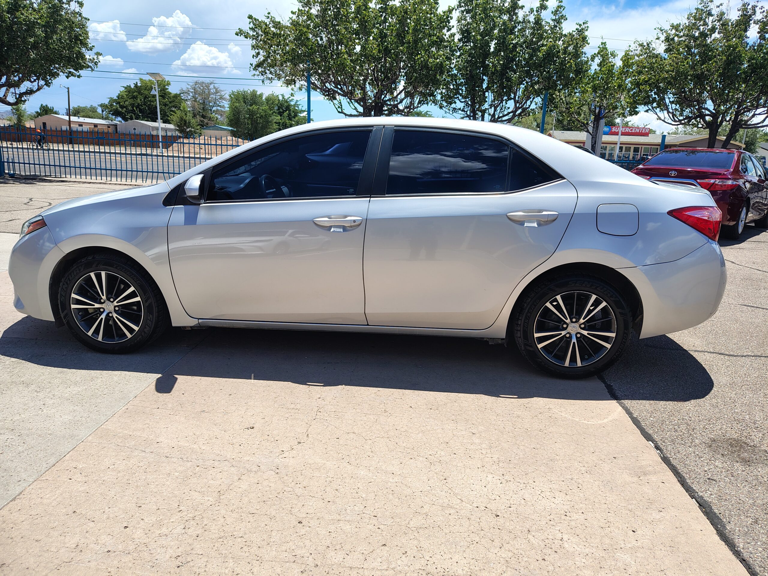 2016 Toyota Corolla LE Sedan 4D