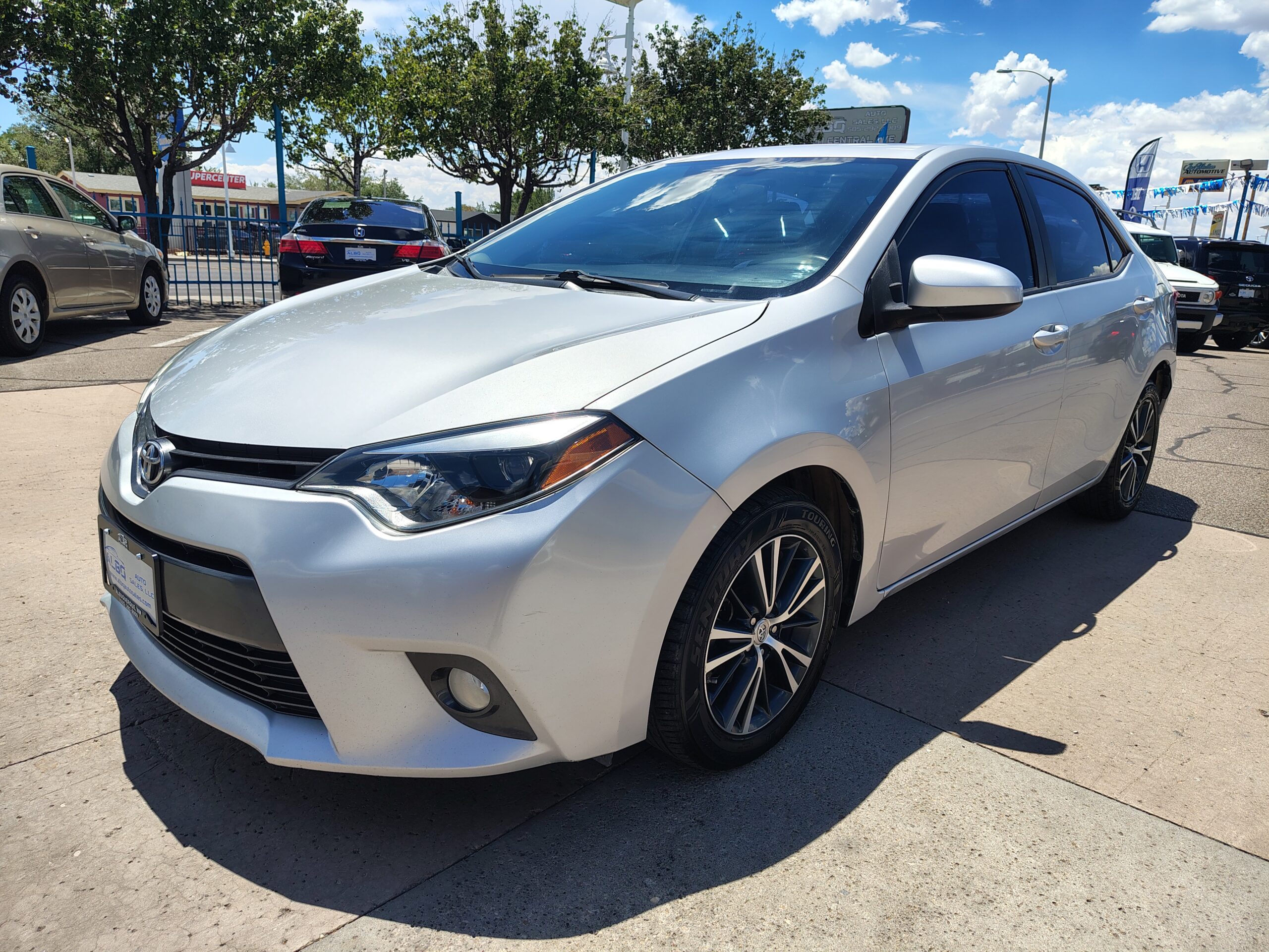 2016 Toyota Corolla LE Sedan 4D