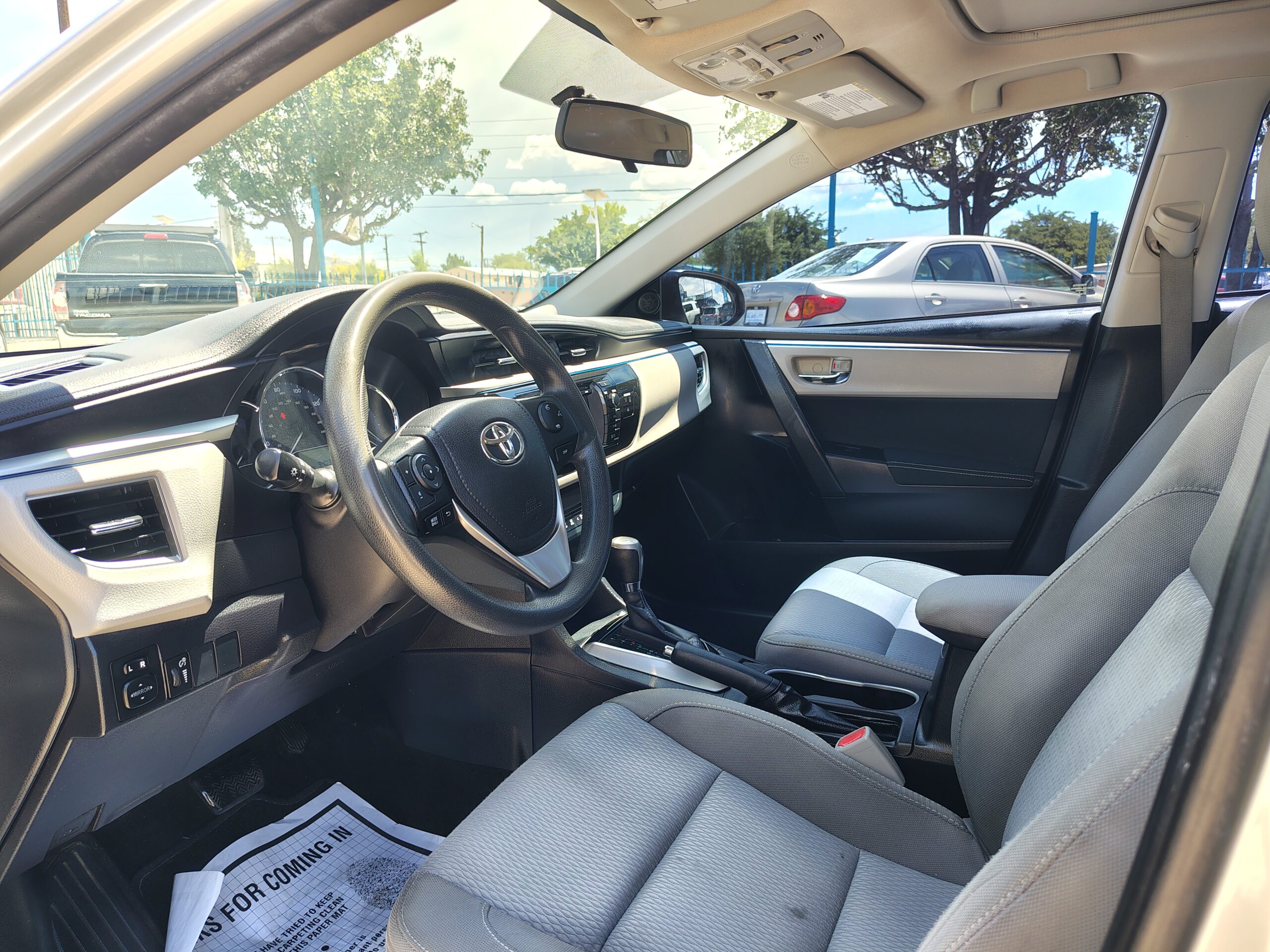 2016 Toyota Corolla LE Sedan 4D