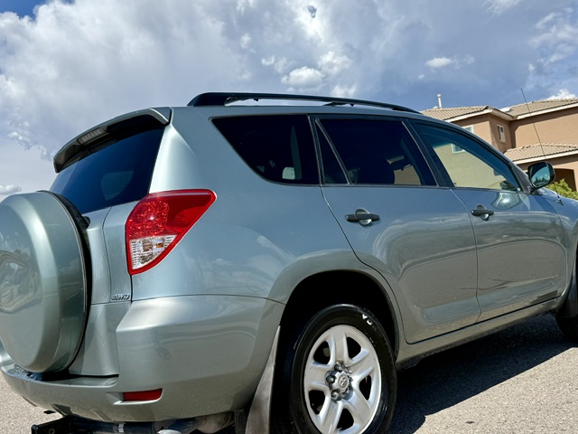 2007 Toyota RAV4 LE Sport Utility 4D